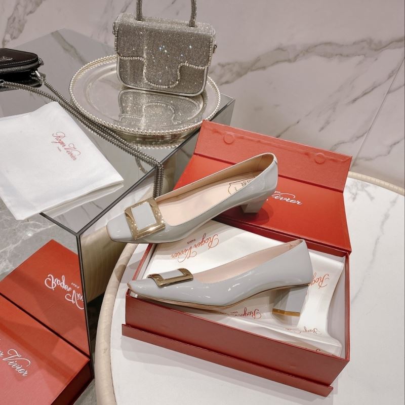 roger u1u1er flat shoes
